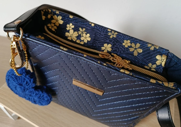 Sac minimaliste artisanal