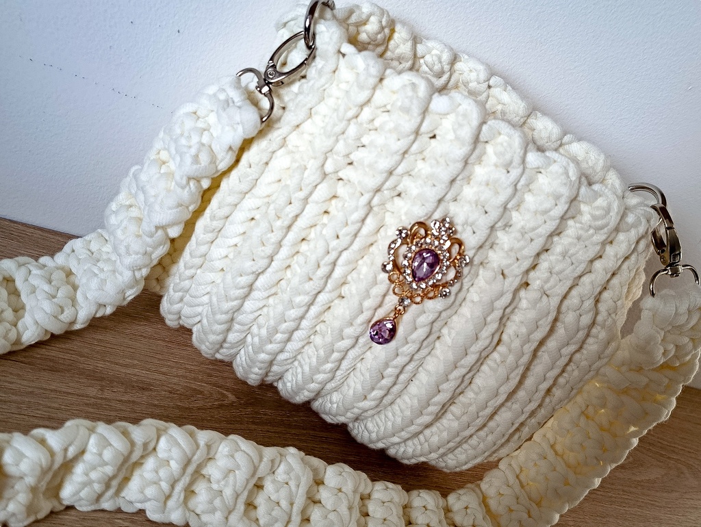 Sac boule - Crème fait main.webp