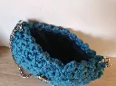 Sac Suzie - Bleu nuit crocheter main.webp