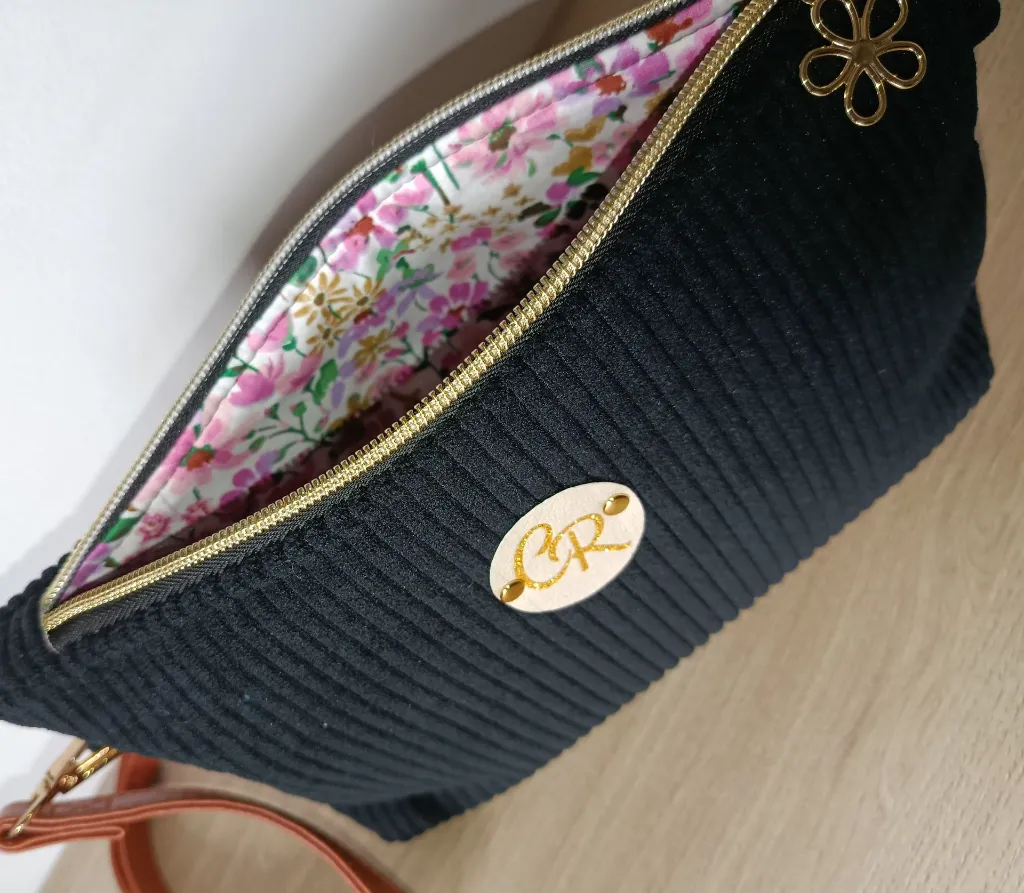 Intérieur sac swana.webp