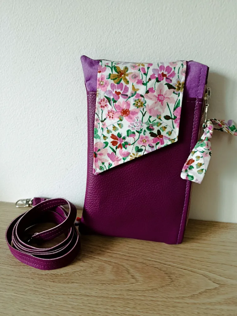 Pochette complice téléphone - Violet fleuri.webp