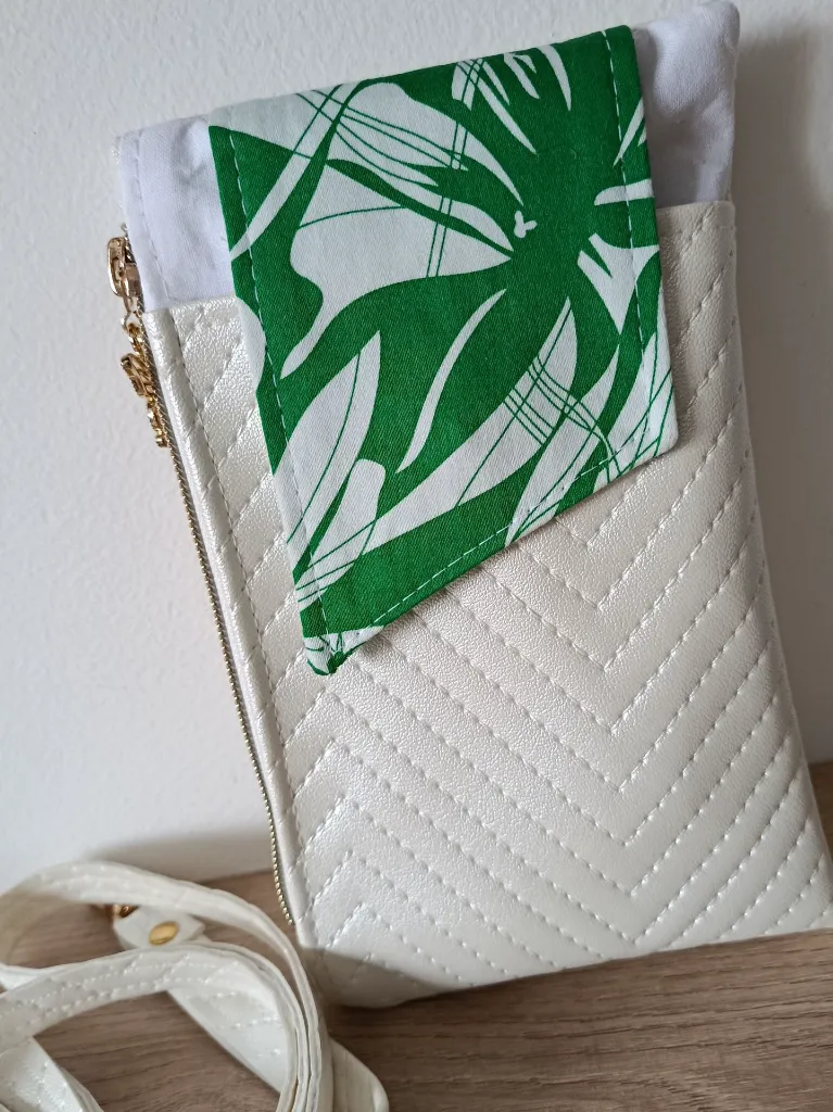 Pochette complice téléphone - Blanc savane.webp