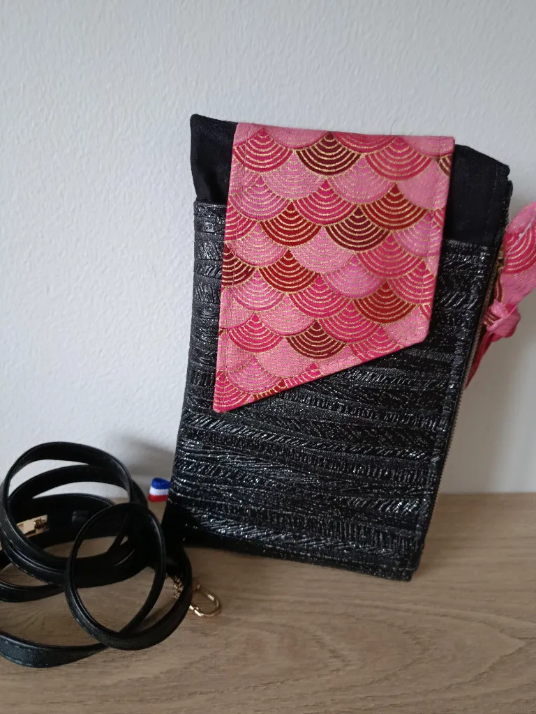 Pochette complice téléphone - Noir P jap.webp