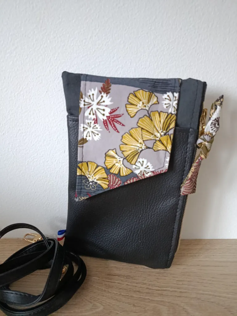 Pochette complice téléphone - Noir loreva.webp