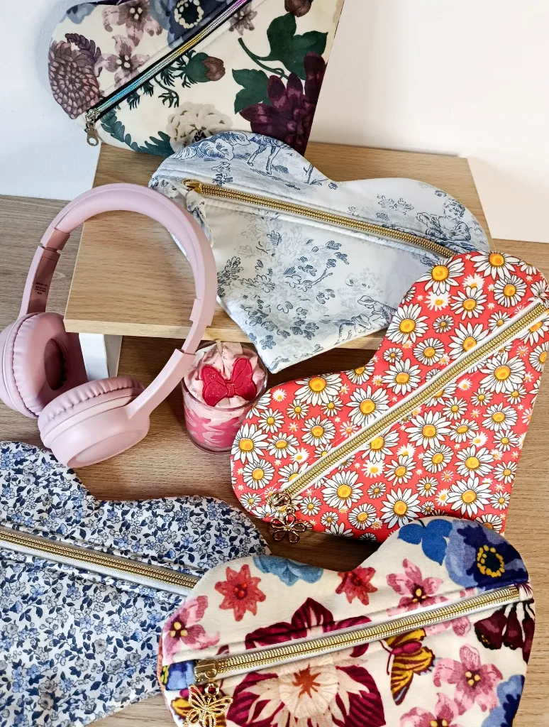 Trousses coeur idées cadeaux - Copie.webp