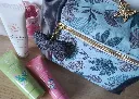 Trousse Manon - Gris Bleu - Trousse de toilette.webp