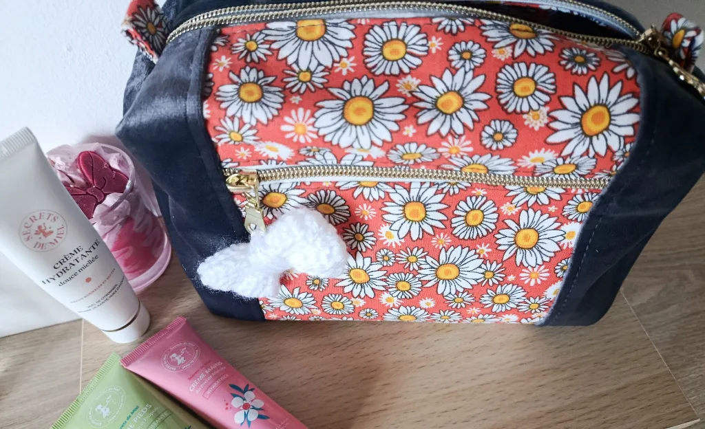 Trousse Manon - Marguerite.webp