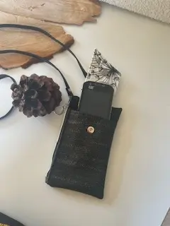 pochette téléphone porte feuille complice