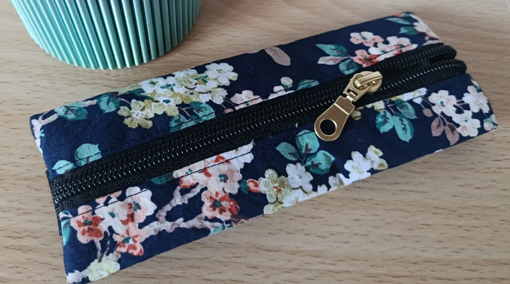 Trousse cahier - 10.webp