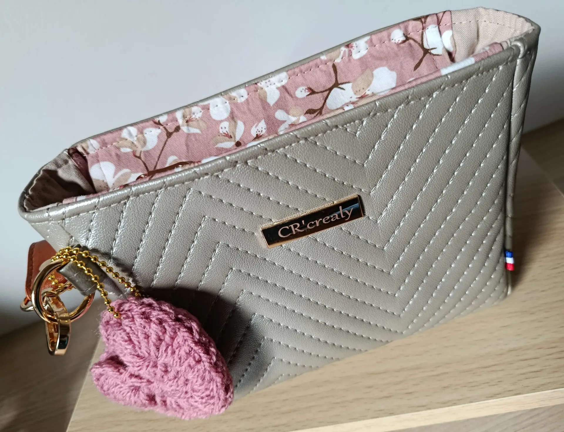 Sac Complice Sable – Sac bandoulière avec porte feuille intégré