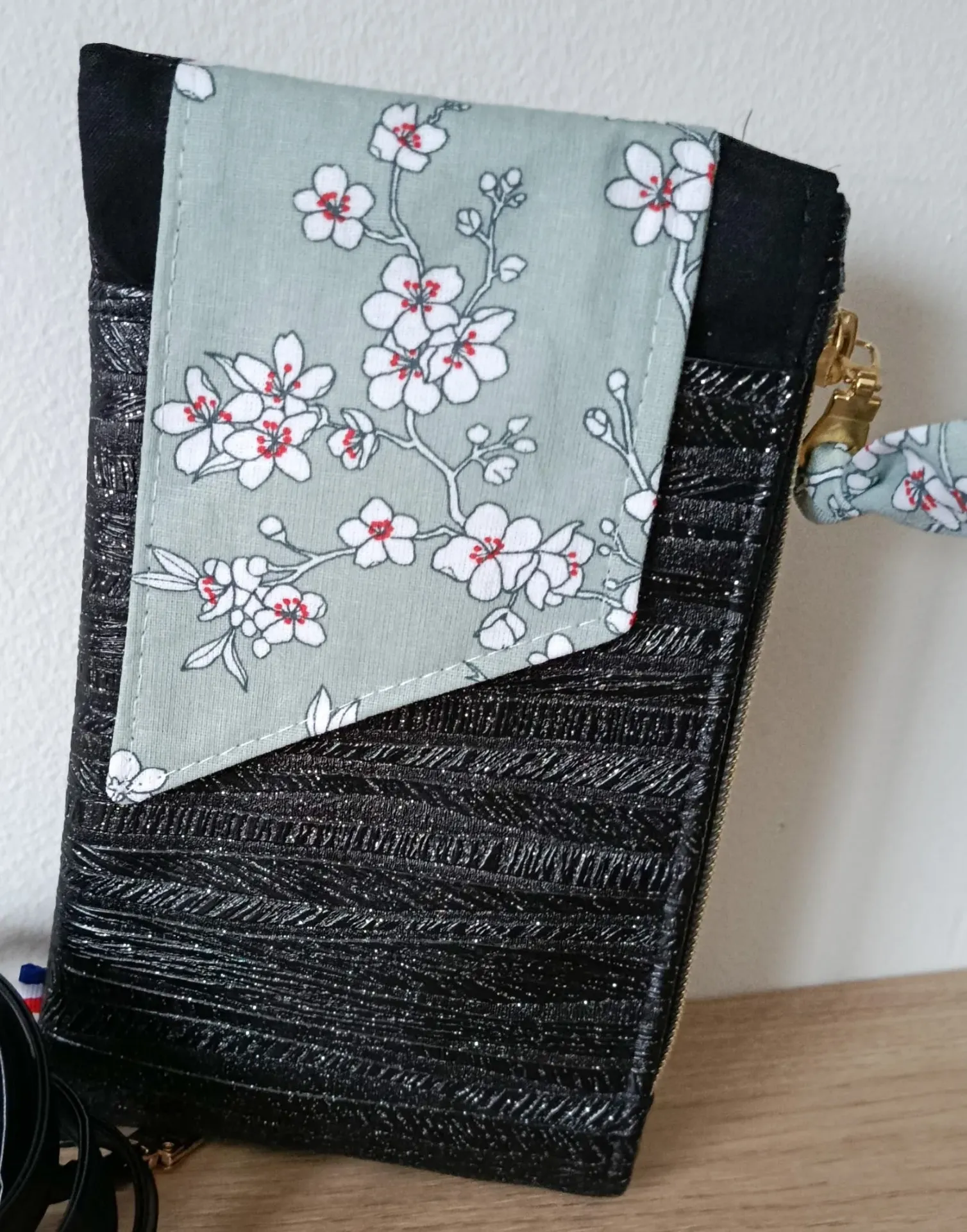 Pochette téléphone bandoulière avec porte feuille intégré - Complice Jade